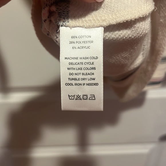 Lilla P Split neck dress New with tags size small - Picture 4 of 6